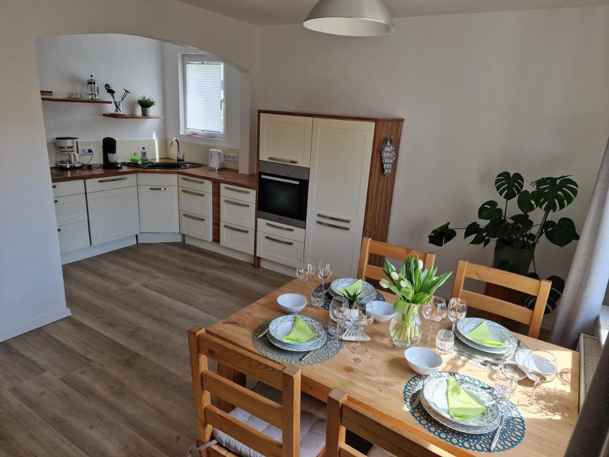 Ferienhaus Steigrhein Filsen Esterno foto