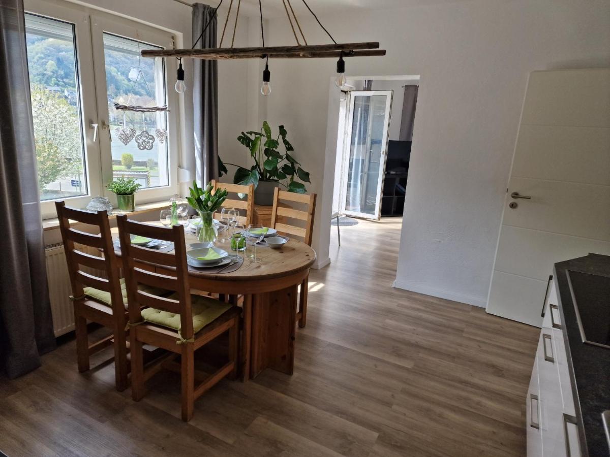 Ferienhaus Steigrhein Filsen Esterno foto