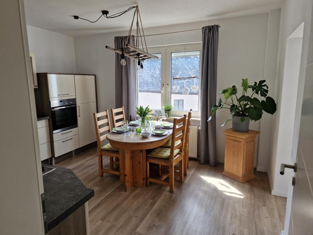 Ferienhaus Steigrhein Filsen Esterno foto